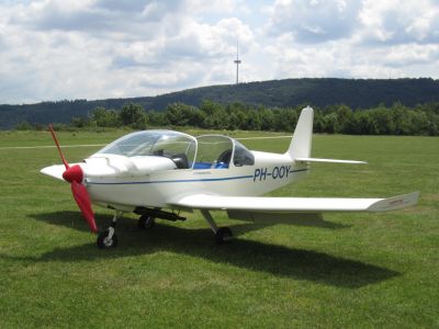 PH-OOY - 400